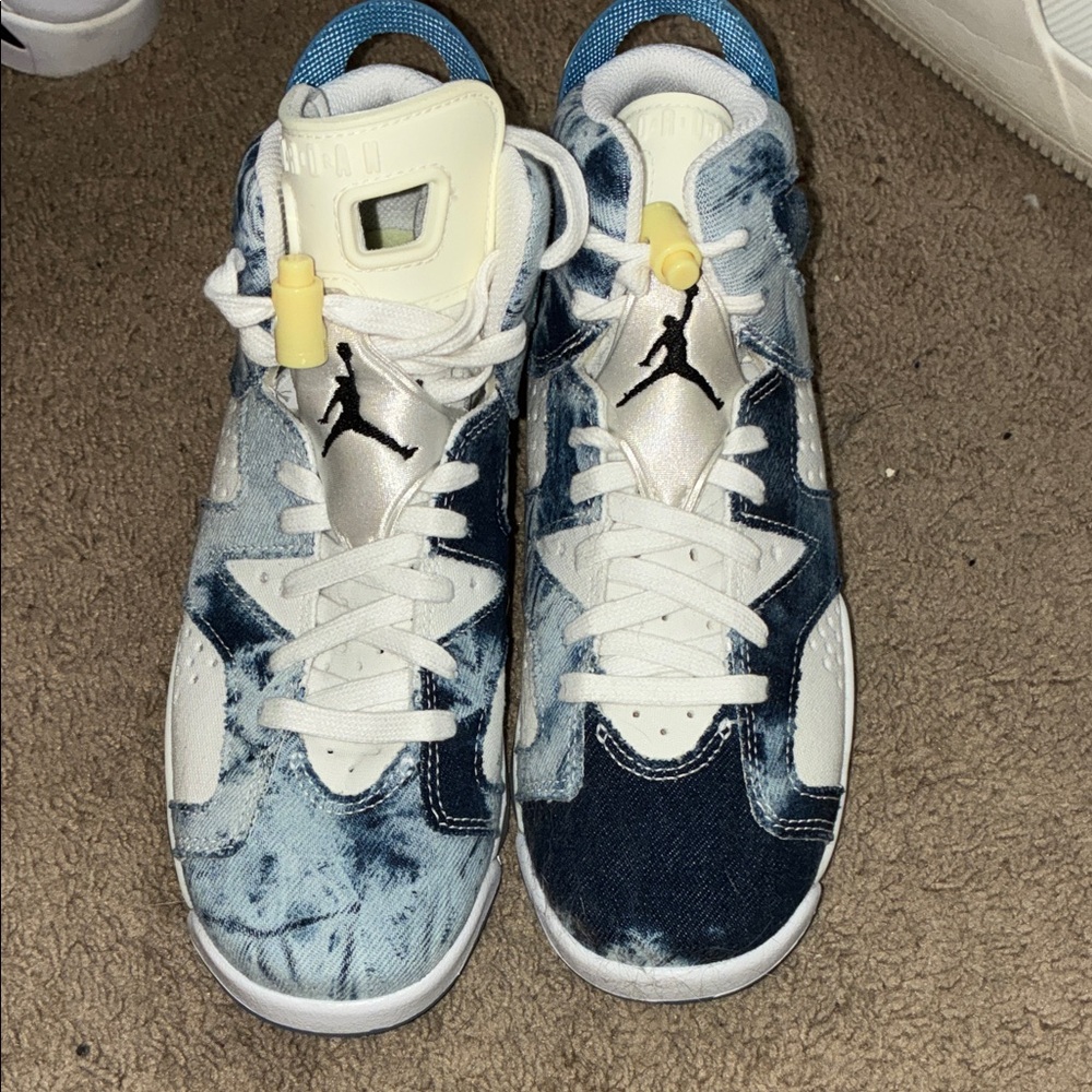 Jordan Kids Sneakers in Blue and White